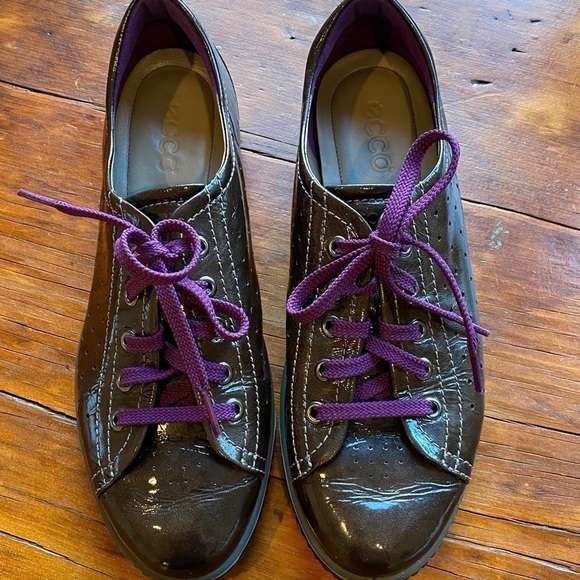 Ecco Spin Brown Patent Leather Sneakers - Picture 3 of 13